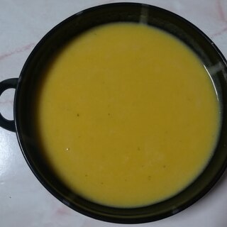 簡単！バターナッツ南瓜の濃厚スープ